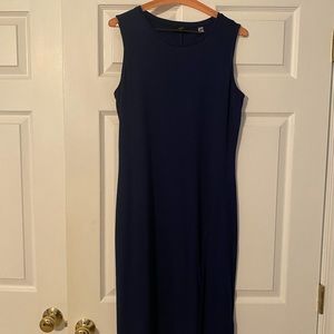 Tahari navy T-shirt Dress never worn super soft